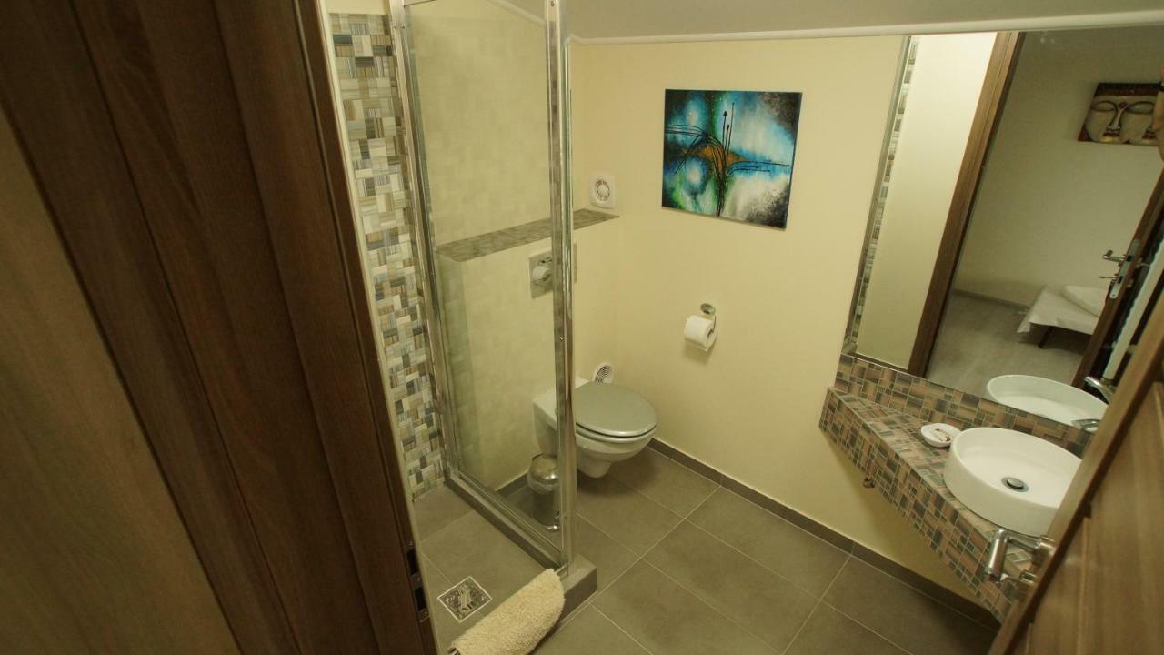 Vila Fara Nume Năvodari Exteriör bild